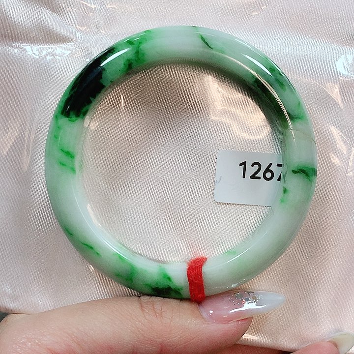 翡翠手镯未镶嵌天然翡翠手镯55