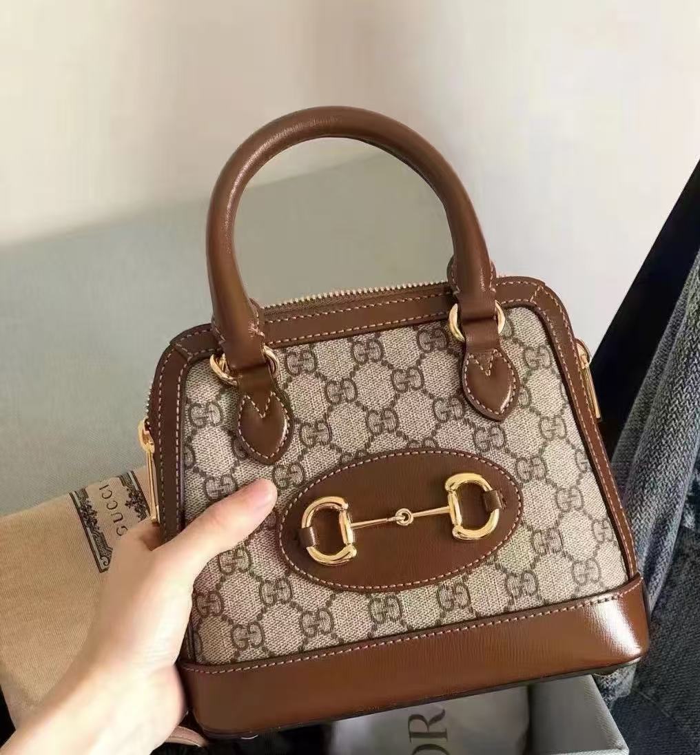 95新 GUCCI/古驰 GGS古驰1955马衔扣贝壳包mini老花金32868906