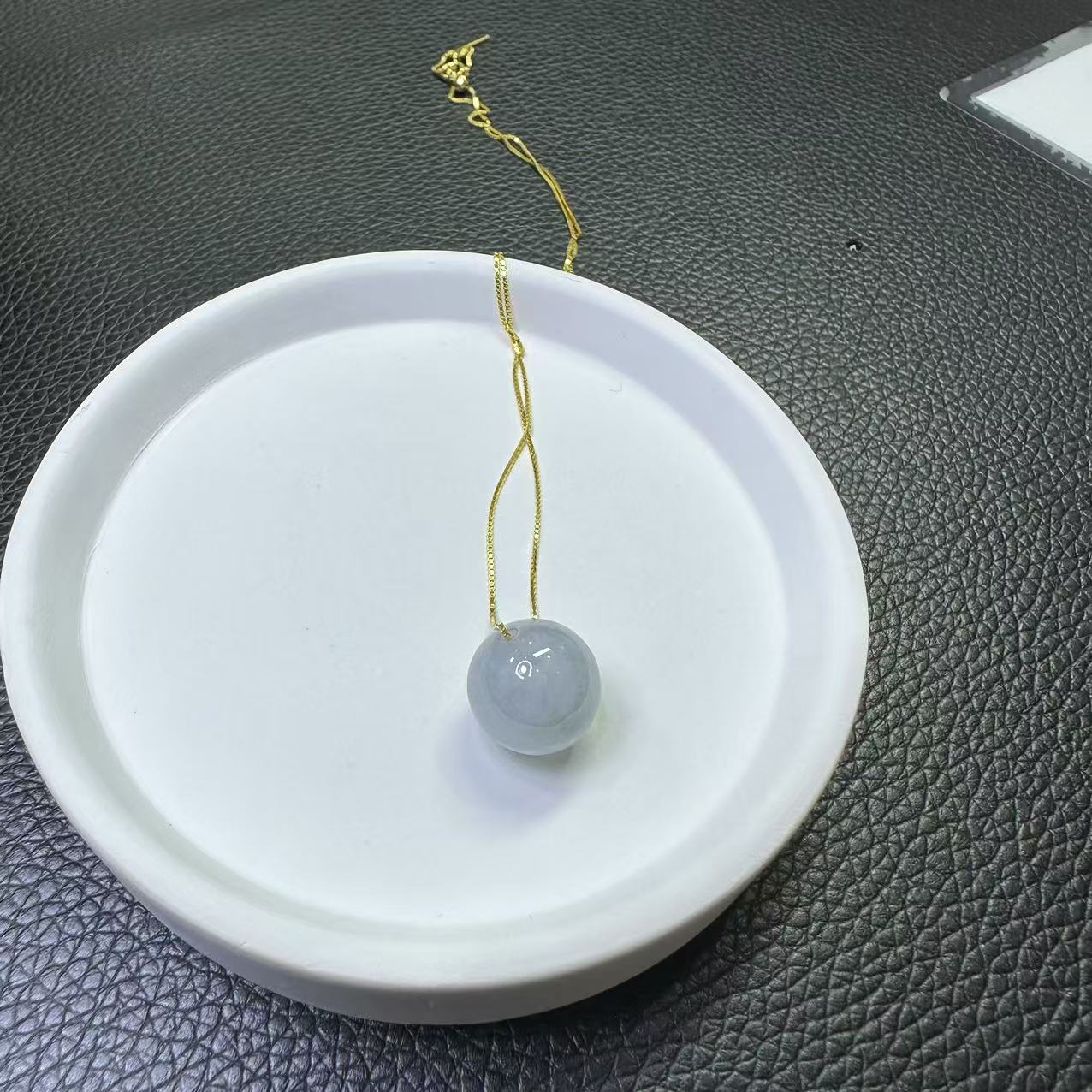 天然翡翠珠子吊坠