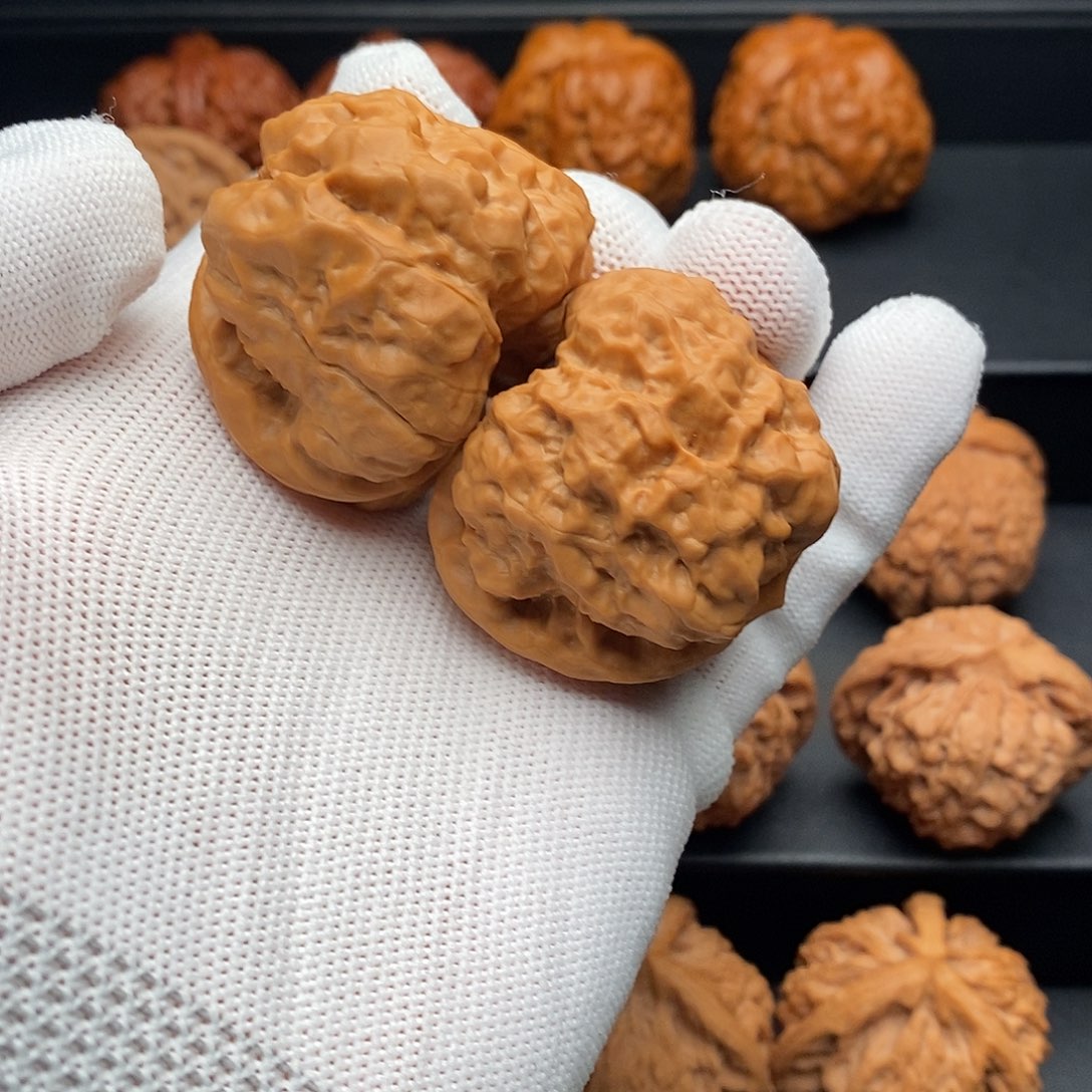 文玩核桃把件大*实蛤蟆头