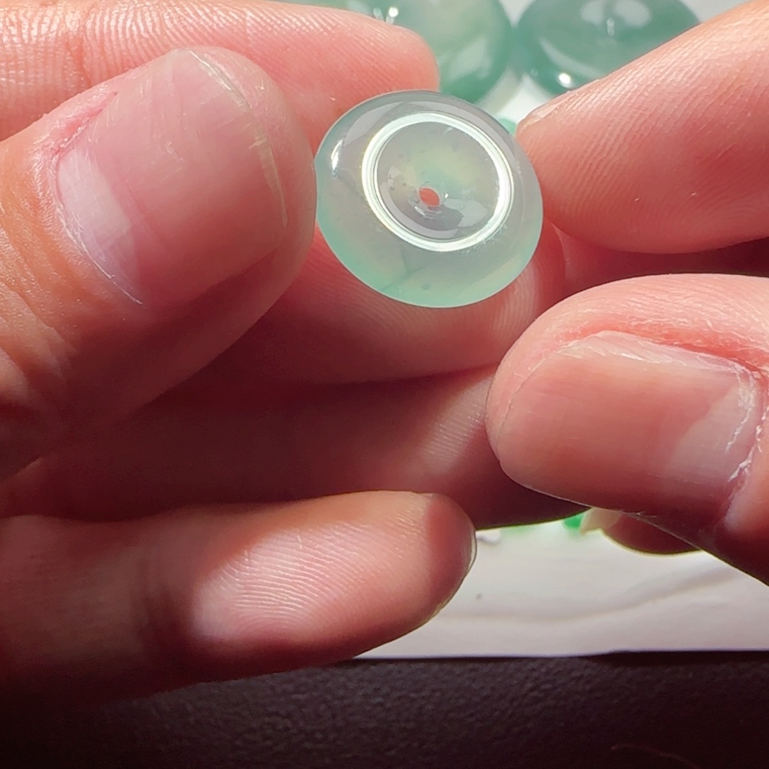 定制翡翠未镶嵌缅甸天然翡翠平安扣