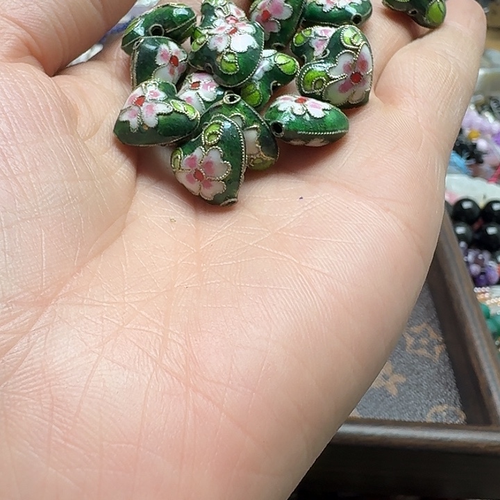 玛瑙/玉髓未镶嵌珠宝半成品三个16mm景泰蓝屁桃