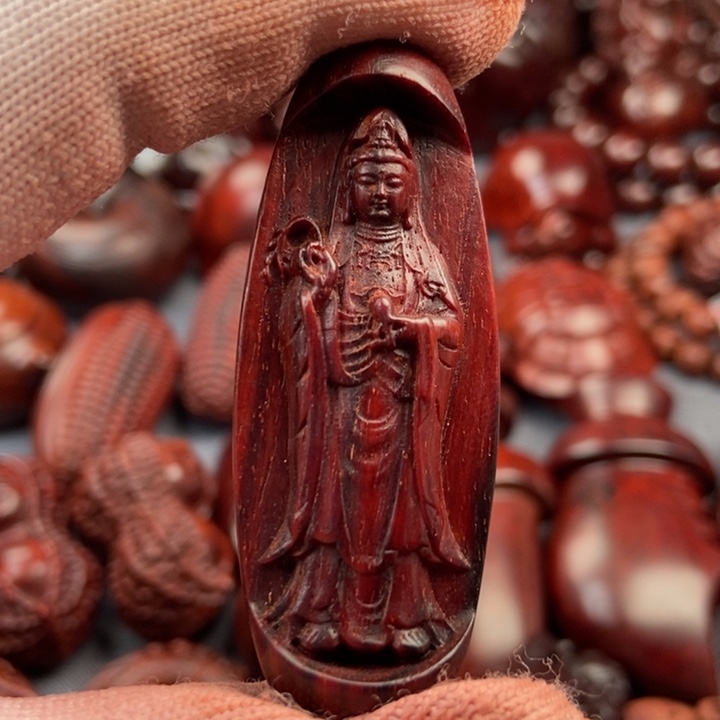 檀香紫檀（小叶紫檀）向*花