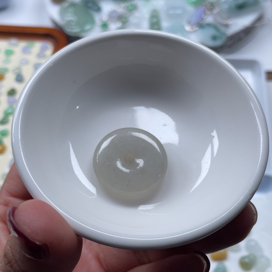 翡翠颈饰未镶嵌67897889