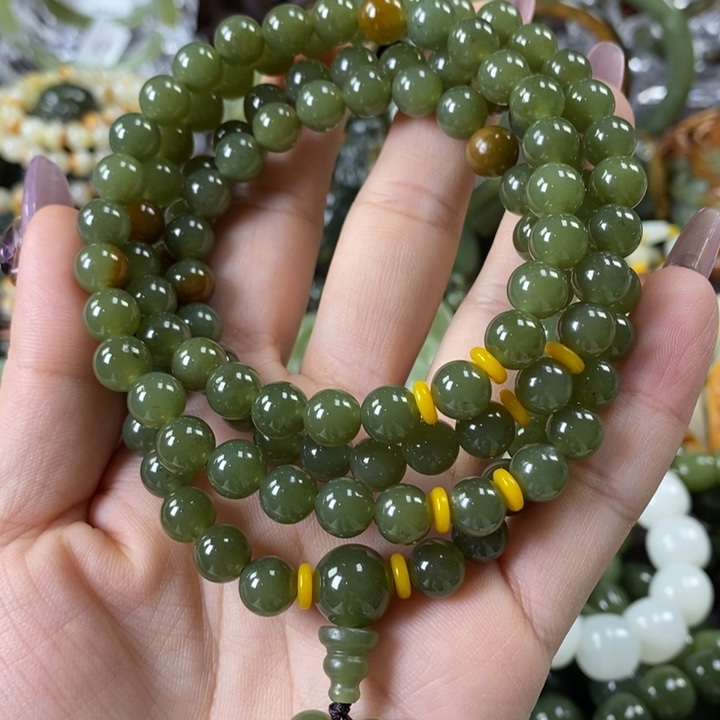 透闪石质玉108粒未镶嵌