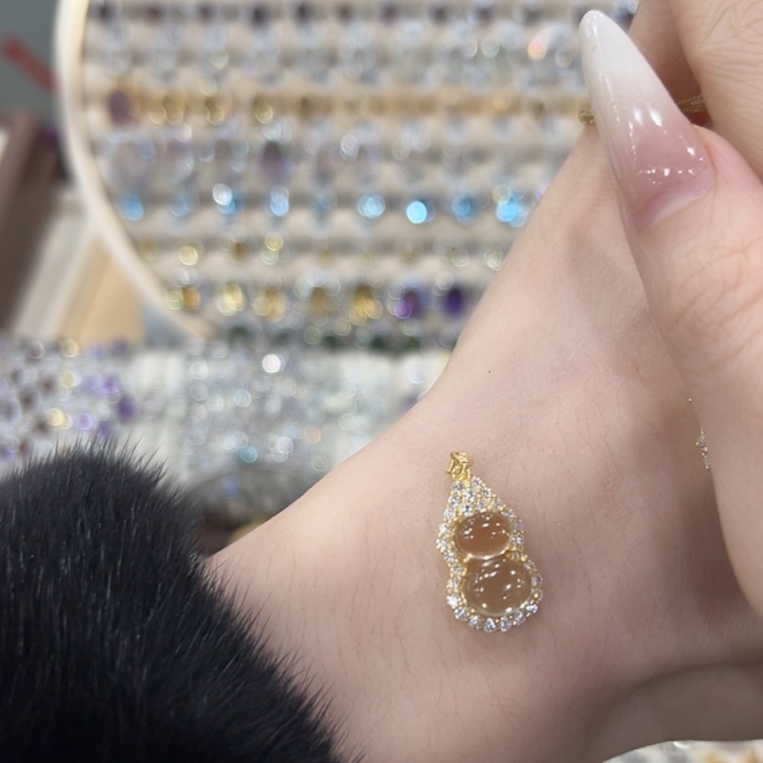 X***.黄晶银S925镶嵌吊坠(赠链)