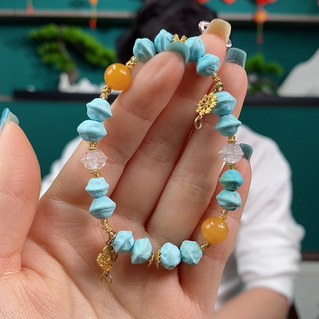 绿松石珠宝奇石18K金镶嵌