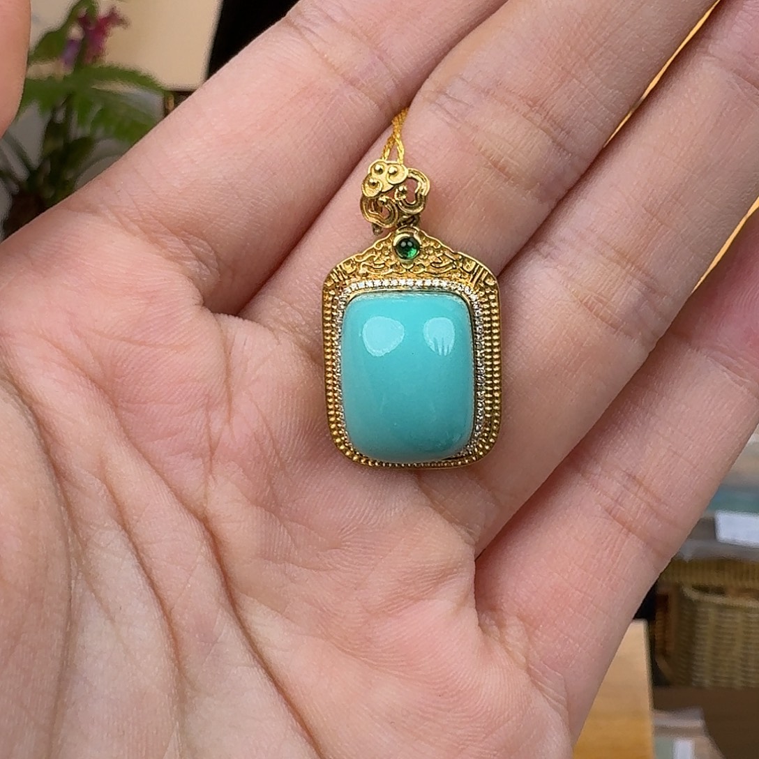 绿松石未镶嵌珠宝奇石