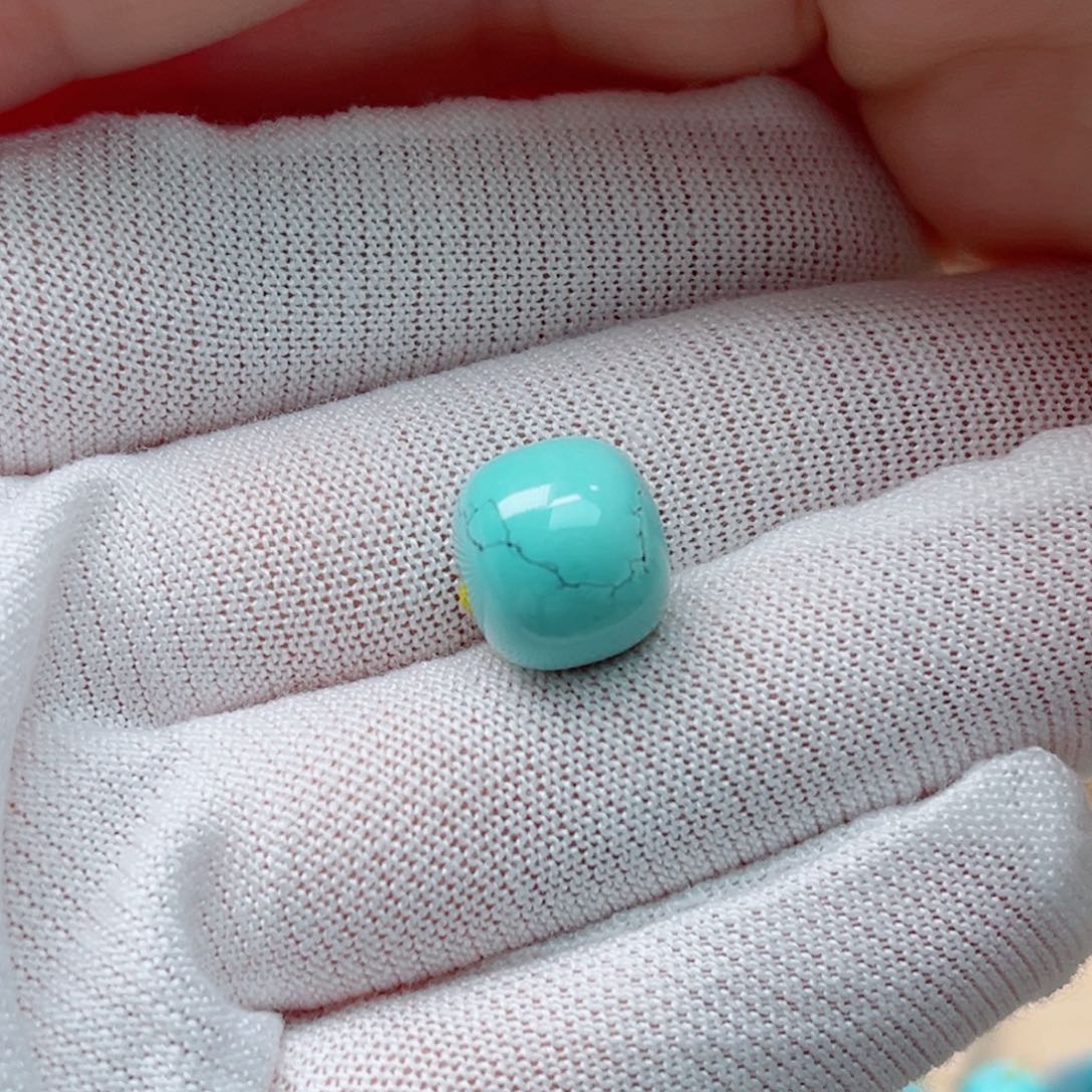 未镶嵌绿松石珠宝奇石林****?