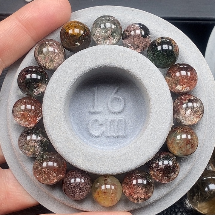 我***份颈饰水晶未镶嵌水晶