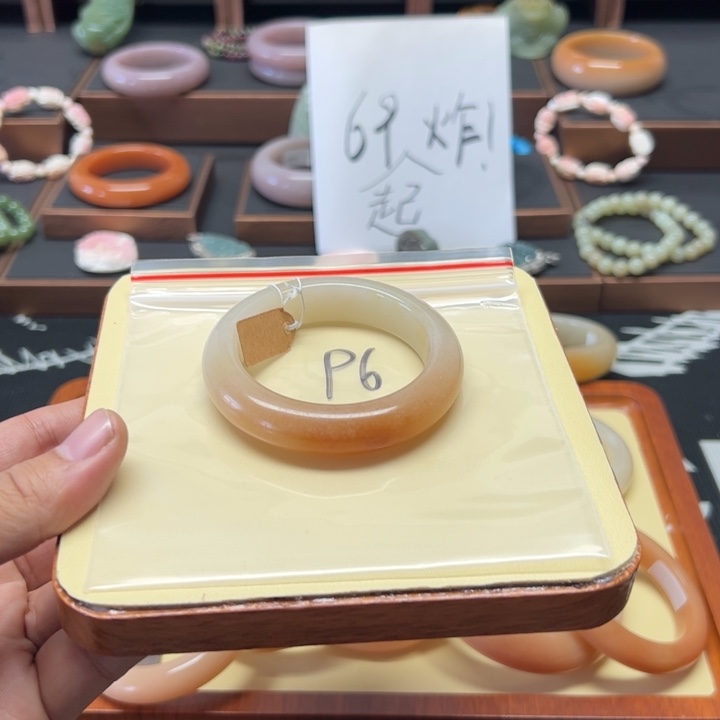 未镶嵌手镯石英质玉卟*懂96