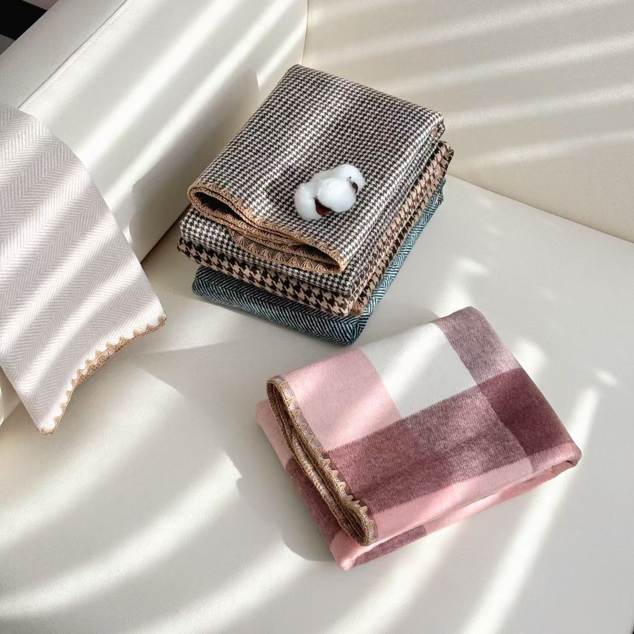 【京かわ会社】羊毛绒枕巾一对装不挑花色