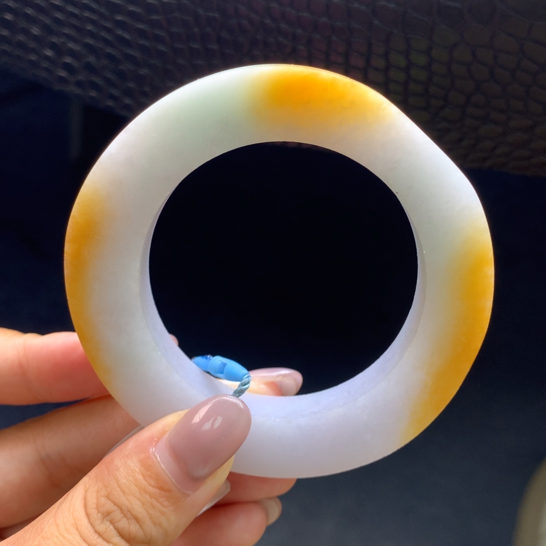 定制翡翠未镶嵌手镯