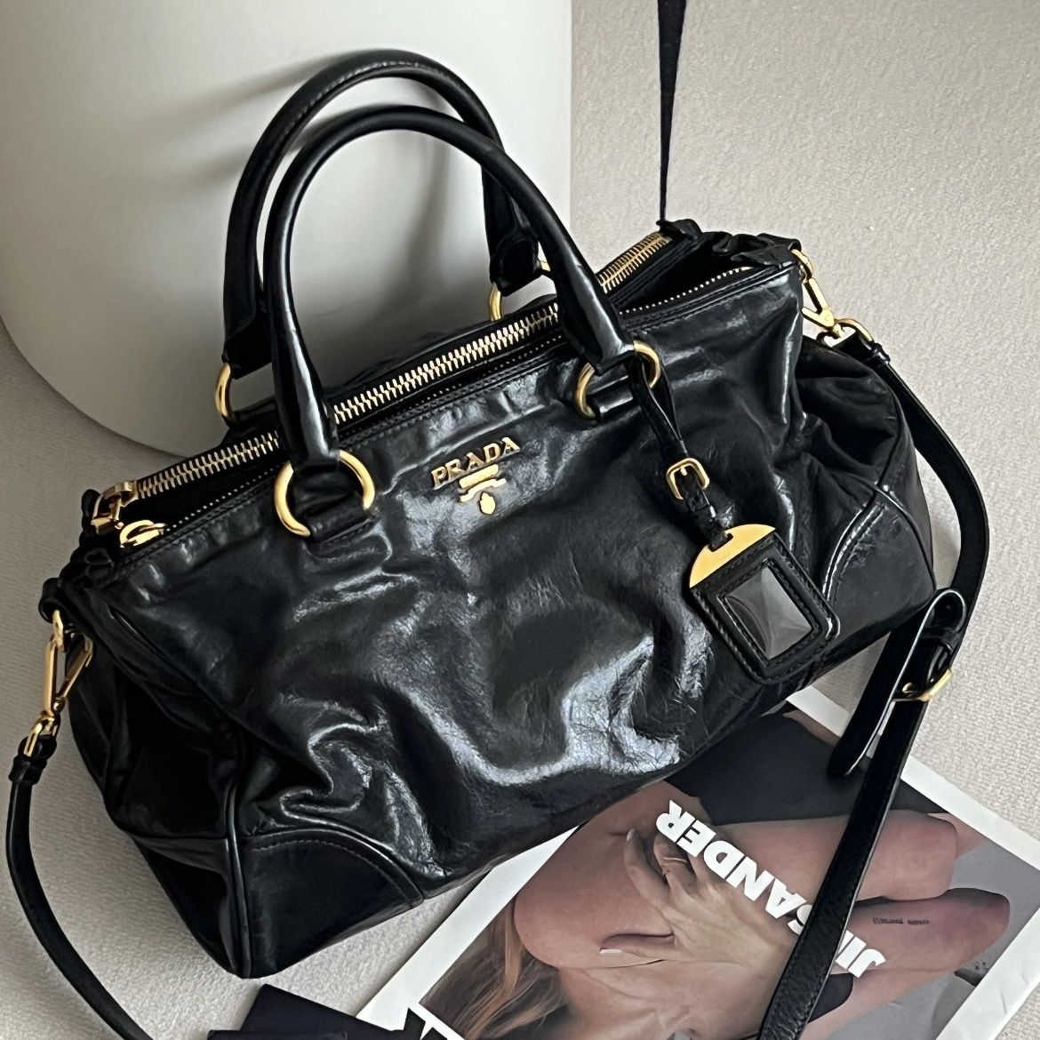 95新 Prada/普拉达 XM黑金油蜡皮手提机车包/THKH10508053改