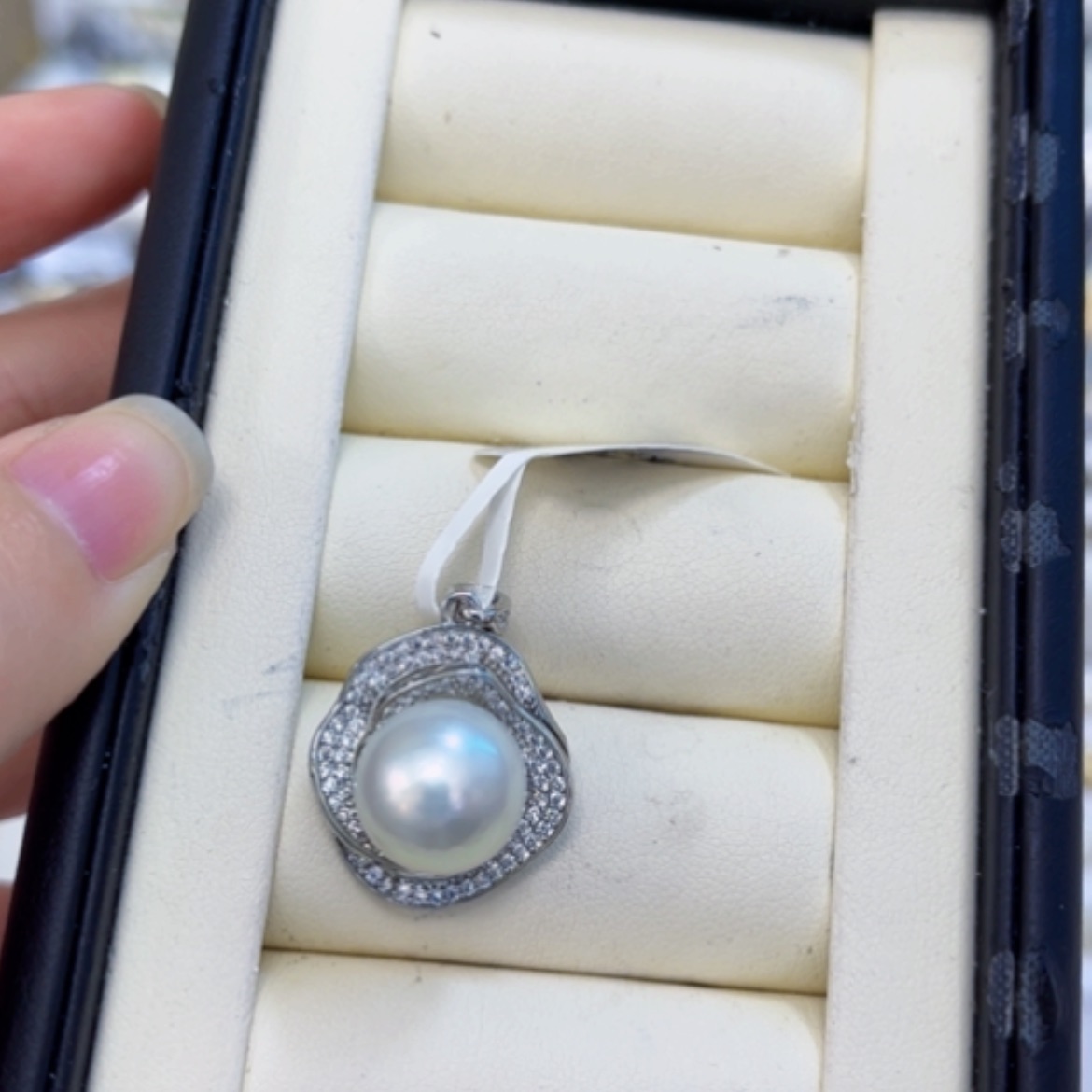 【闪购商品】海水珍珠颈饰未镶嵌12-13mm澳白