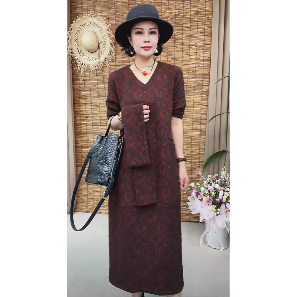 新款加厚休闲长袖百搭宽松遮肉显瘦女士时尚大码连衣裙695