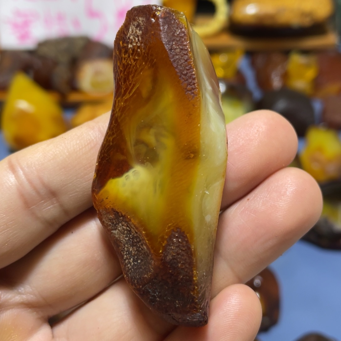 定制琥珀未镶嵌原矿