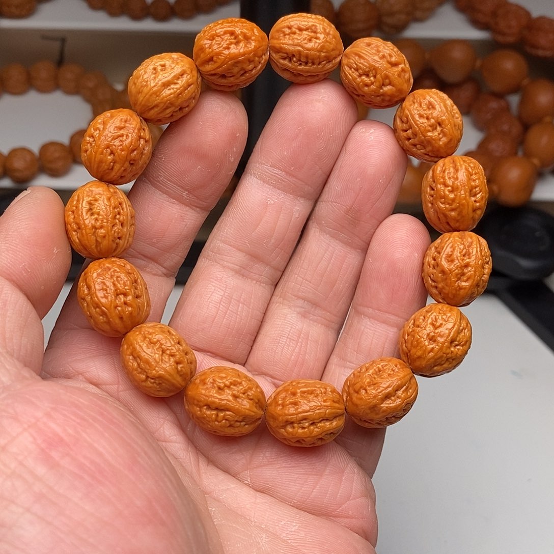 木质文玩核桃1.4八棱