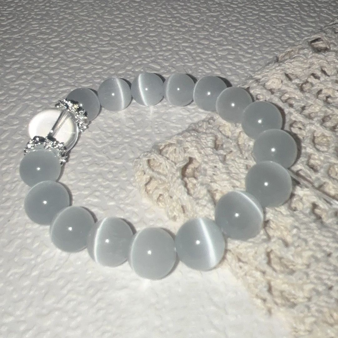 手链 斯里兰卡天然白月光手串女生奶油体蓝白光猫眼手链荔枝单圈