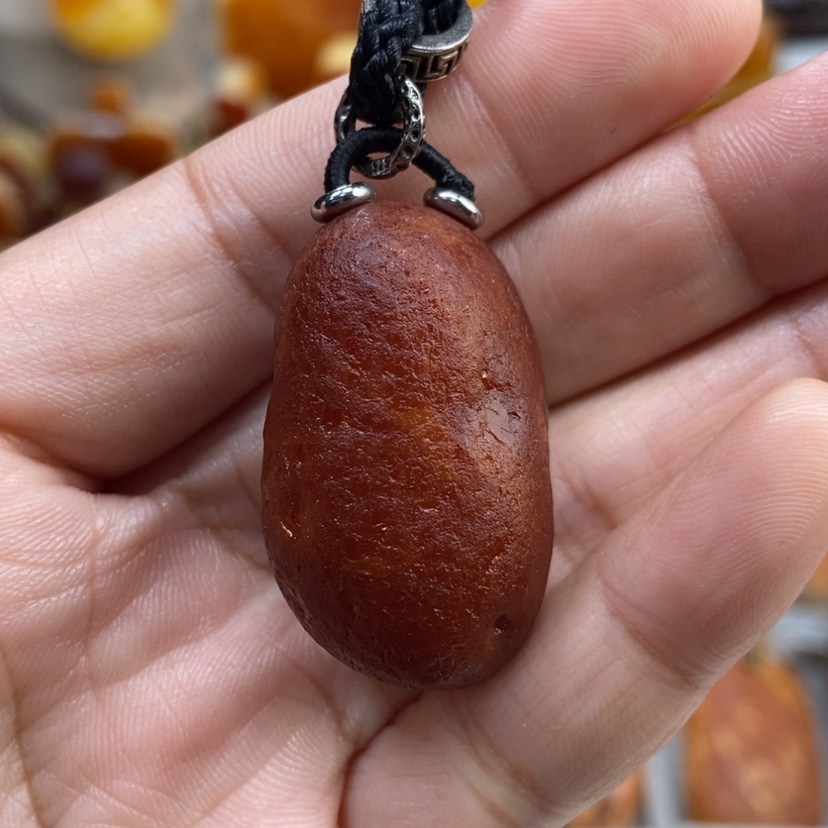 【闪购商品】琥珀颈饰未镶嵌