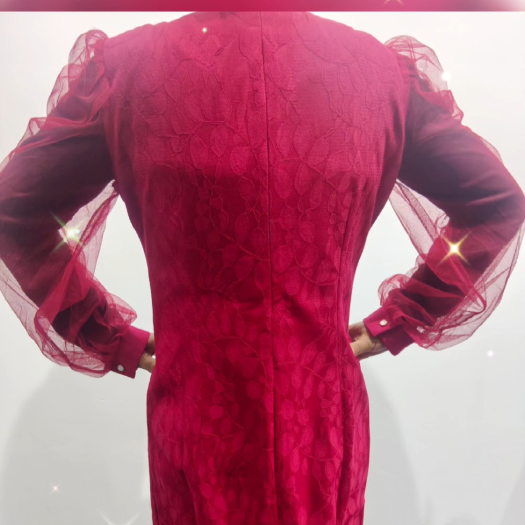 新娘蕾丝敬酒服尾裙旗袍酒红色蕾丝旗袍长袖结婚订婚连衣裙礼服女