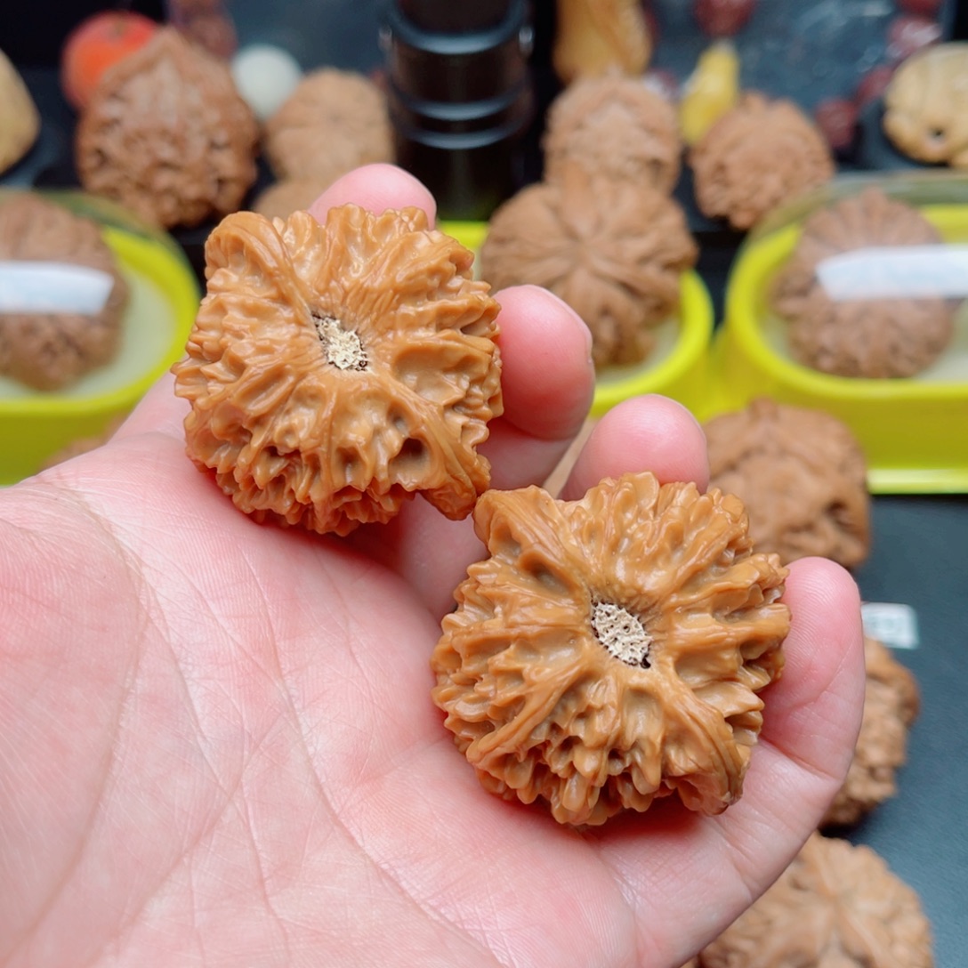 把件文玩核桃龙门涧狮子头42×40×40