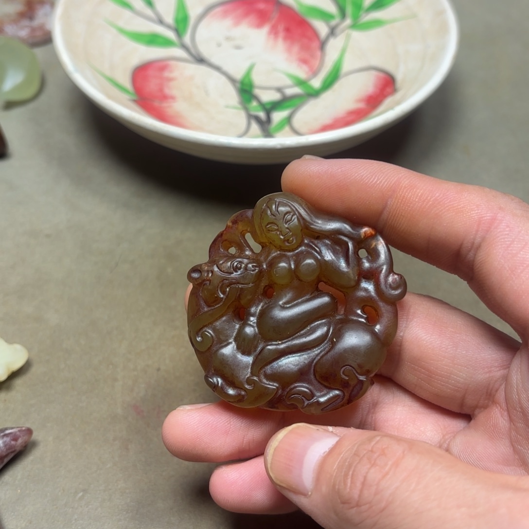 这个物件很老气啊