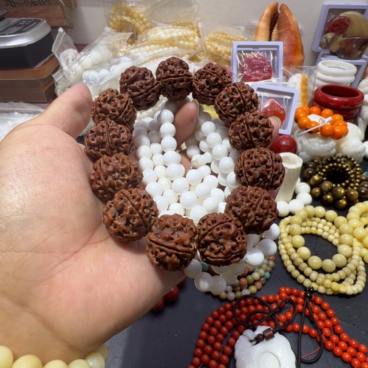 大果紫檀（缅甸花梨）0.8/108白全品