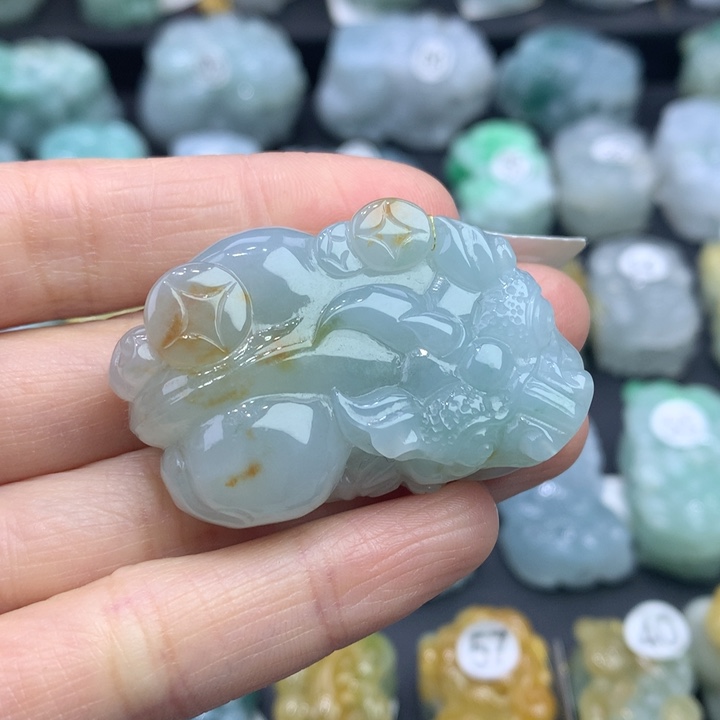 翡翠颈饰未镶嵌天然缅甸A货翡翠貔貅吊坠