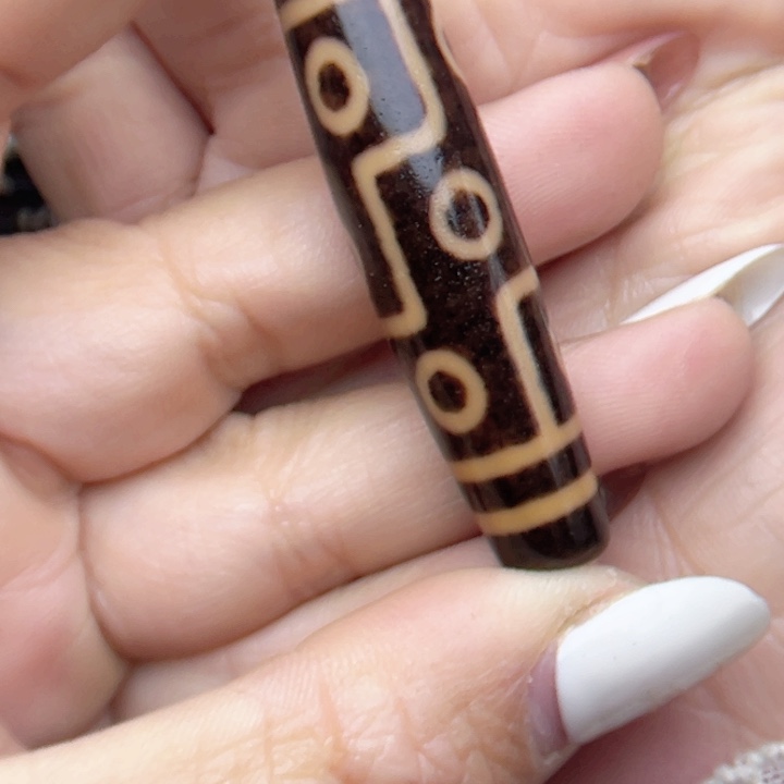 玛瑙/玉髓颈饰未镶嵌薛**西