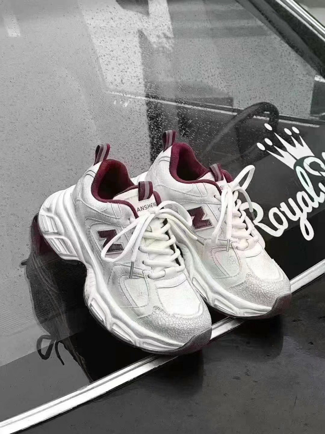 嘻么么 1038老爹鞋女2025春季新款百搭小众复古做旧擦色运动鞋潮