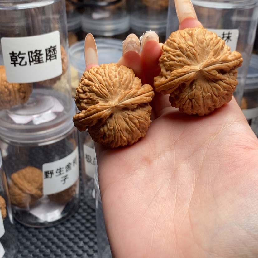 【闪购商品】核桃手串/手链闷白