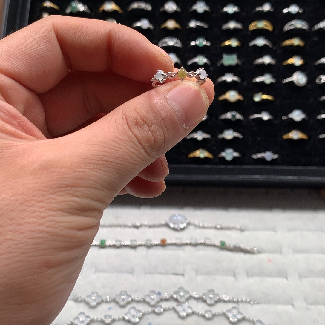 P***y翡翠银S925镶嵌颈饰61