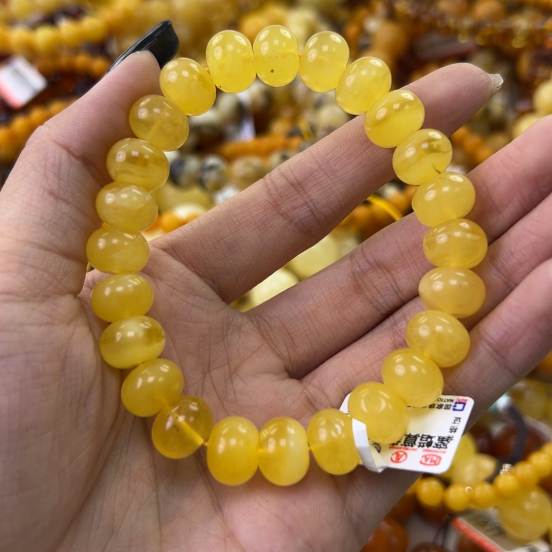 琥珀珠宝奇石未镶嵌