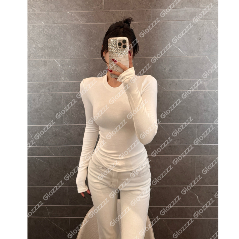 【Glozzzz】救场百搭 长袖纯欲风女秋冬显胸大T恤打底衫881114-1