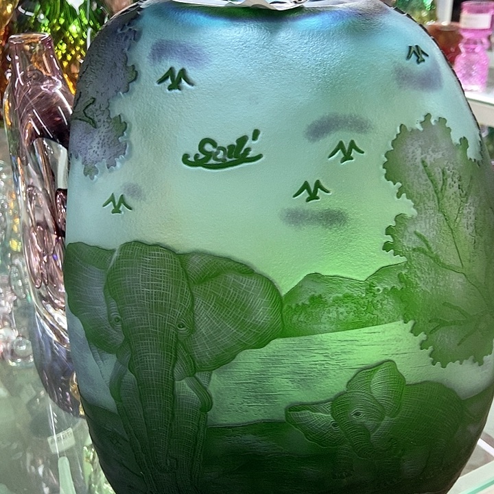 琉璃高度32厘米格雷花瓶