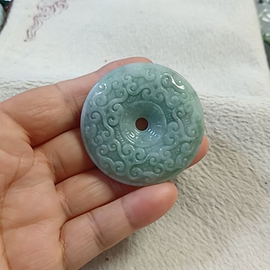 翡翠颈饰未镶嵌翡翠颈饰末镶嵌