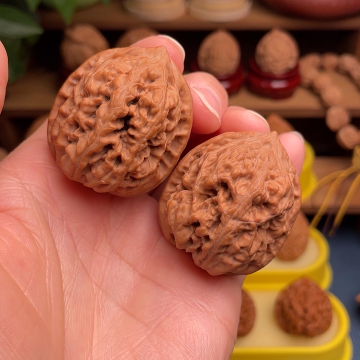 文玩核桃把件陈*灼凤凰台37