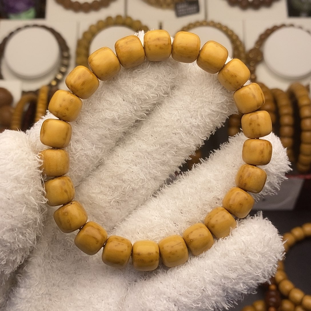 紫金鼠手串9.6老型黄金甲