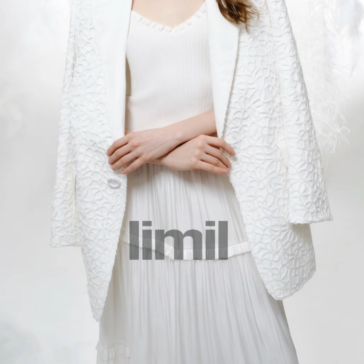 limil/丽米儿荷叶立领七分袖宽松洋装连衣裙950028