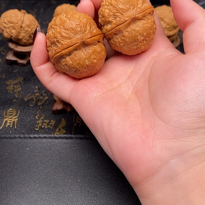 文玩核桃吊坠至尊元宝45