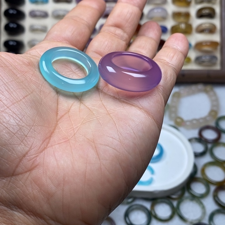 M****玛瑙/玉髓未镶嵌戒指不退不换