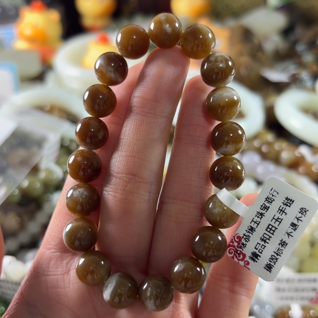 和田玉未镶嵌手串100