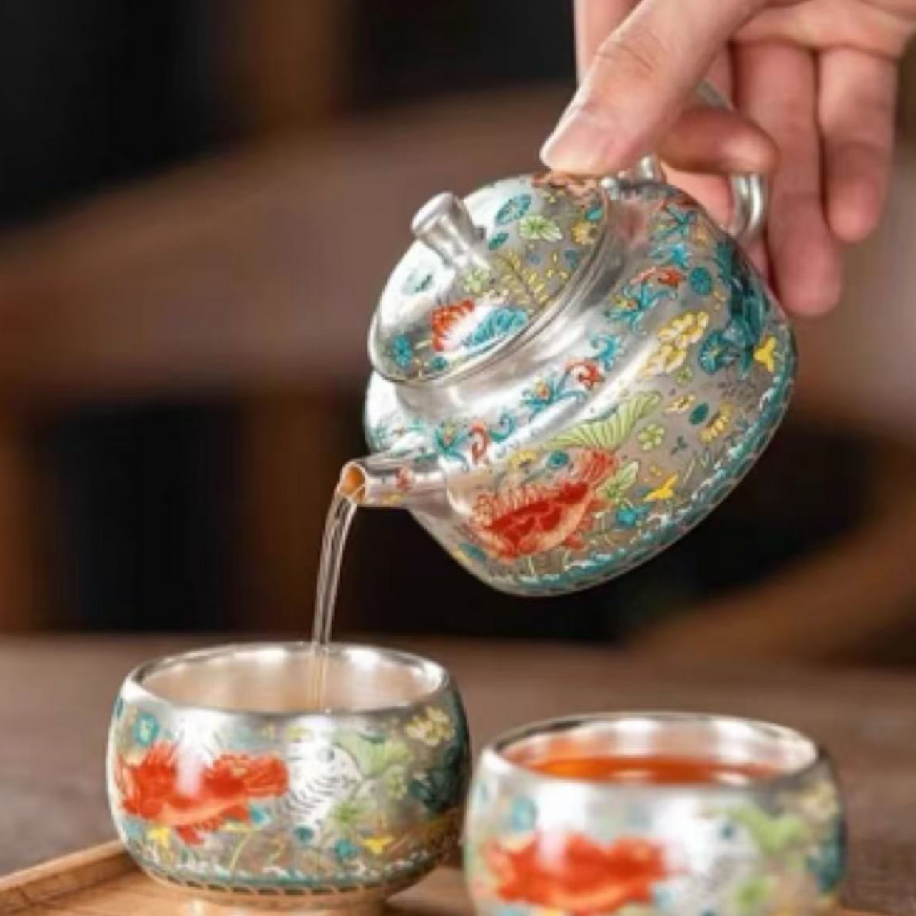 满绘鱼藻纹德钟壶-2296