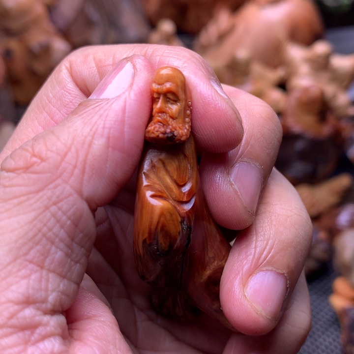 柏木（崖柏）崖柏陈化料手把件