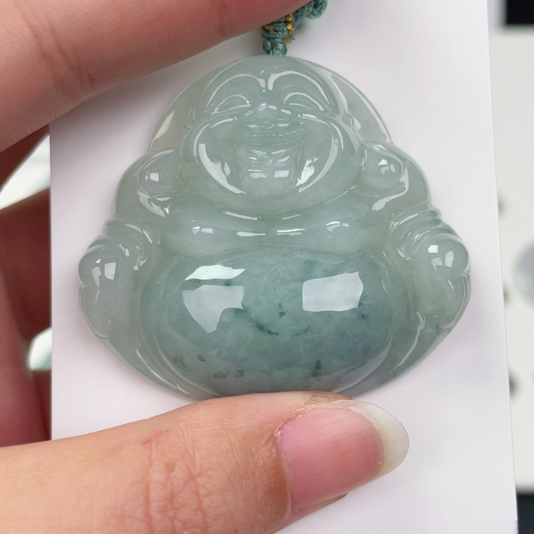 翡翠未镶嵌颈饰佛公