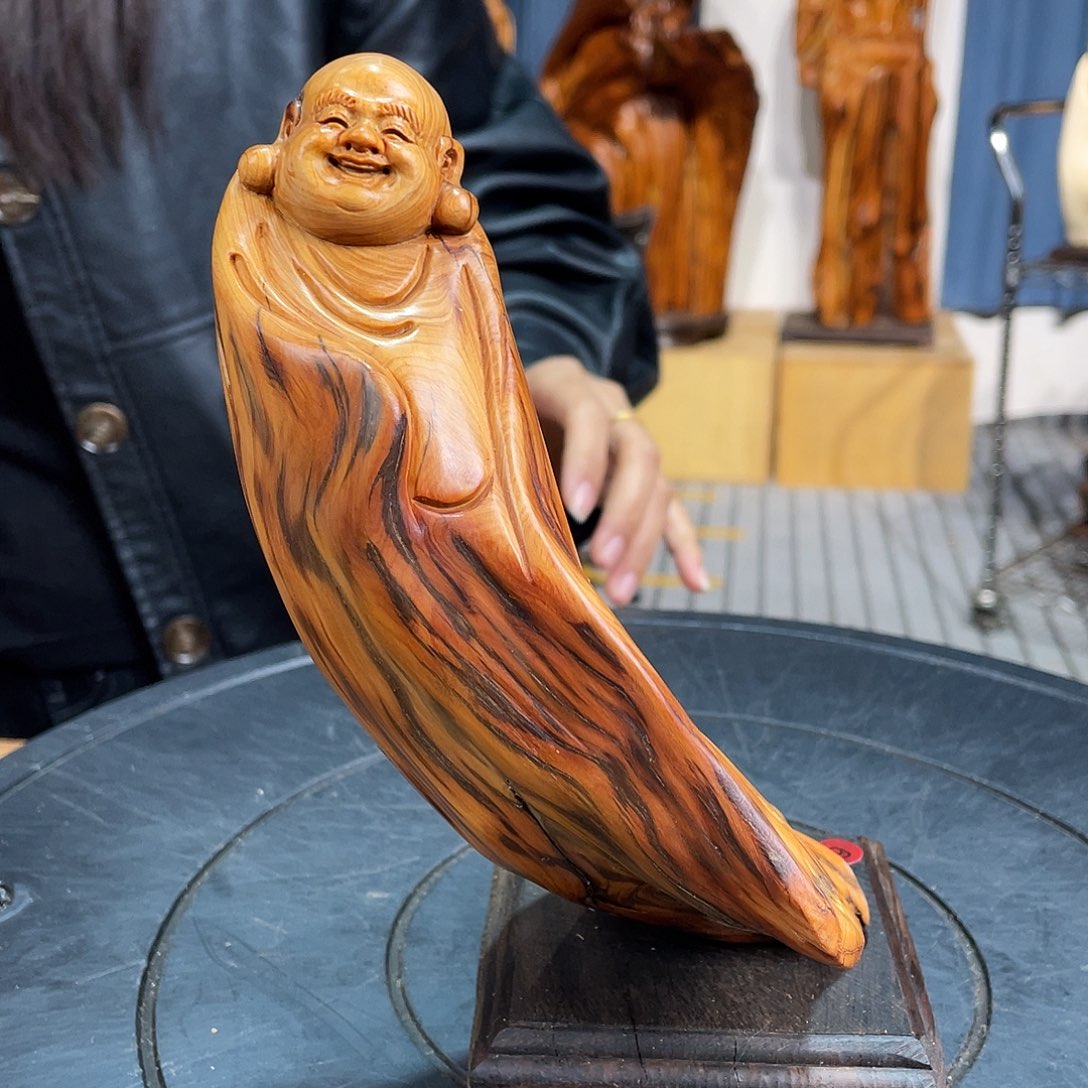 柏木（崖柏）随型艺术根雕