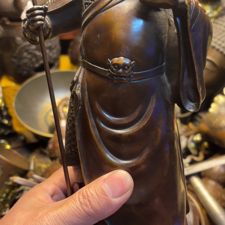 铜器摆件    点击下单