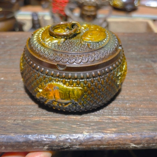 铜的。全清了一件不留