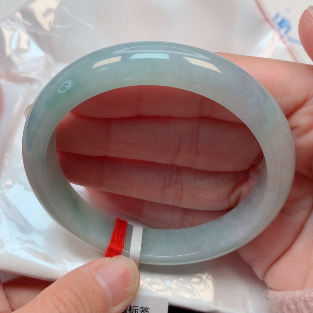 翡翠手镯未镶嵌58.7圈